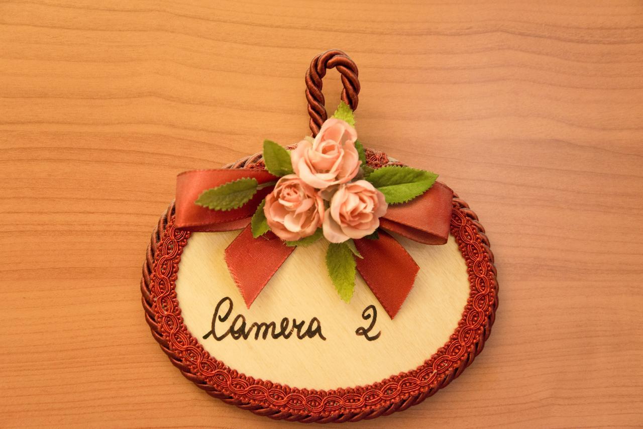 Pane, E Cortesia
