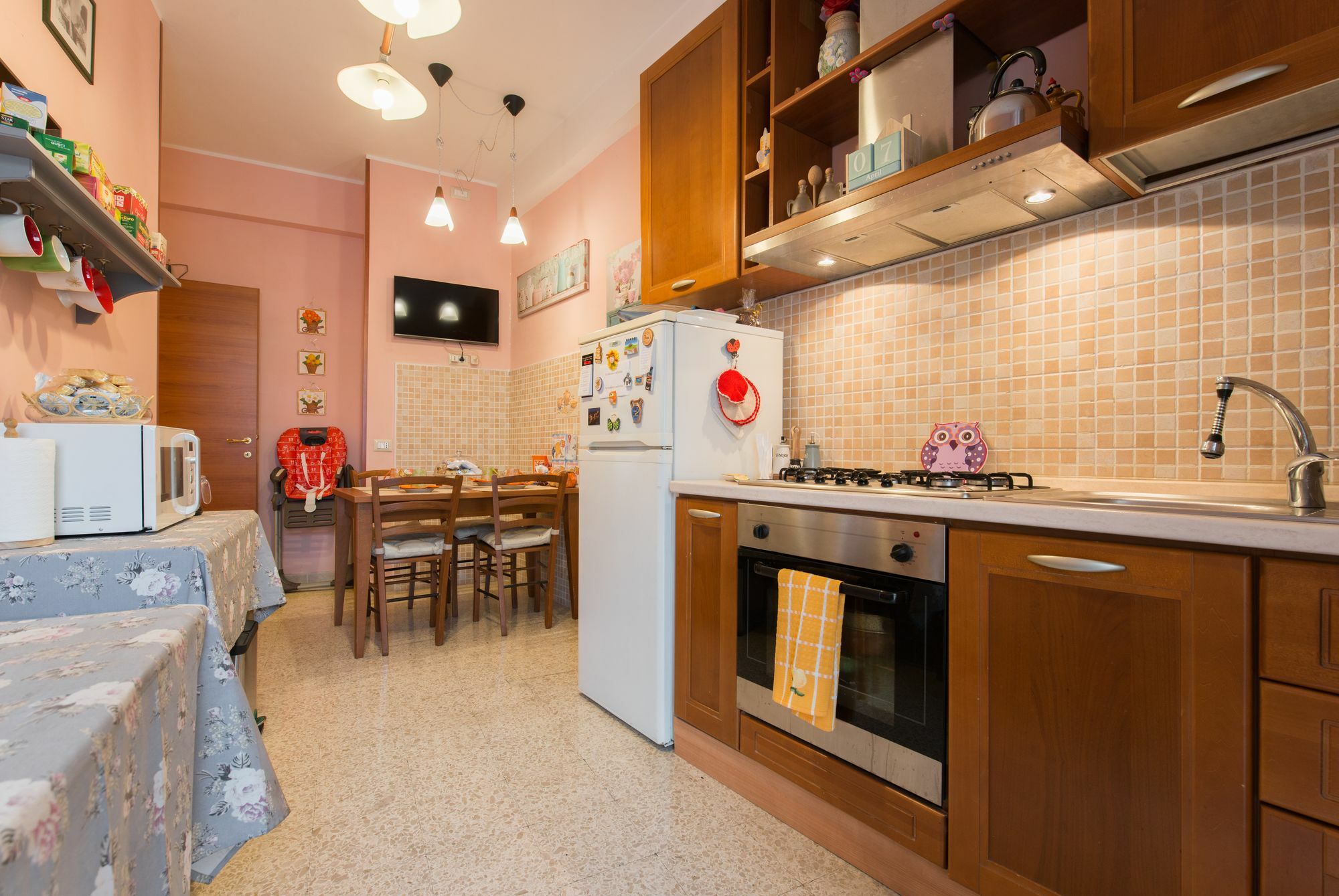 Pane, E Cortesia Bed & Breakfast Roma